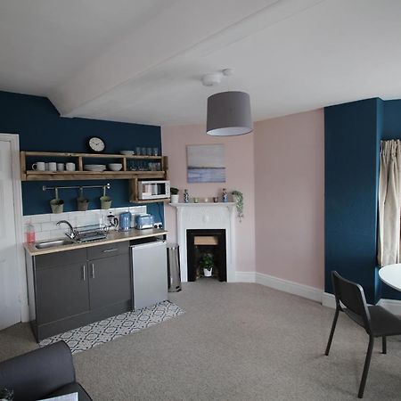 Pier View Studio Apartment Cowes  Værelse billede